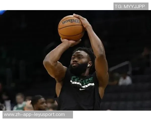 杰伦布朗强调篮板保护重要性并展望球队潜力提升空间