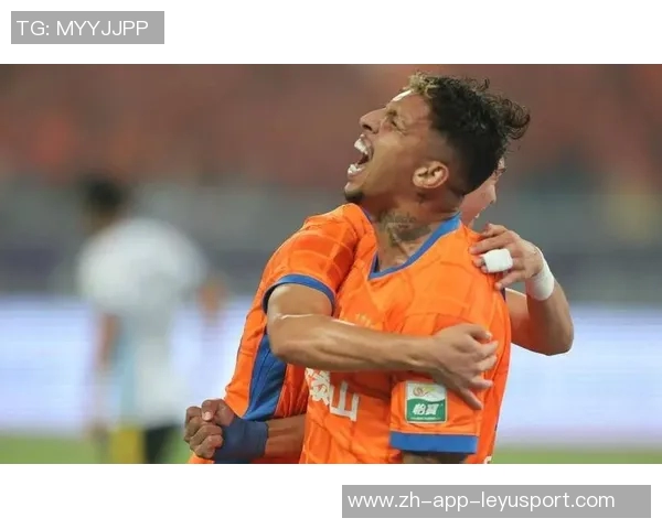 克雷桑分享进球庆祝照坚持不懈是成功的必经之路 克雷桑分享进球庆祝照坚持不懈是成功的必经之路