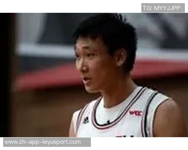 淡厚然替补出战17分钟表现出色4投3中贡献7分3篮板助力球队 淡厚然替补出战17分钟表现出色4投3中贡献7分3篮板助力球队